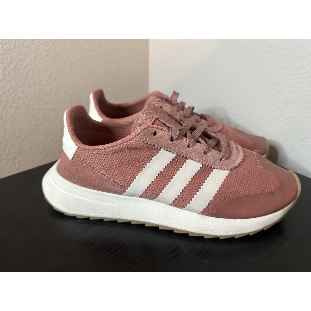 Adidas Originals FLB W Flashback Runners Raw Pink/Off White BY9301 Women's Sz‎ 6